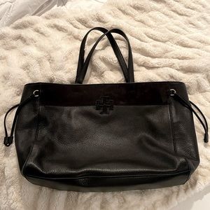 Tory Burch tote.